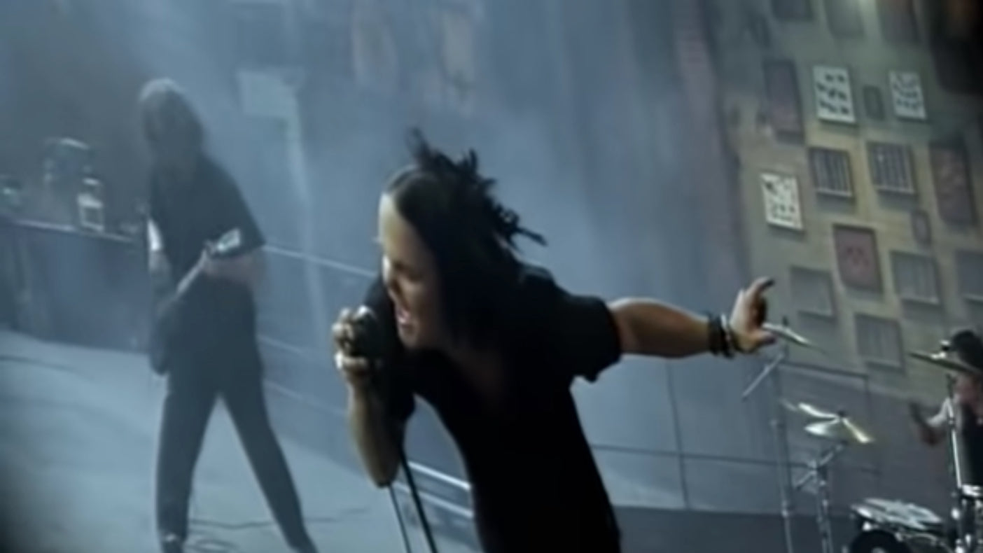 Onko playback fanien palvelua vai huijaamista?